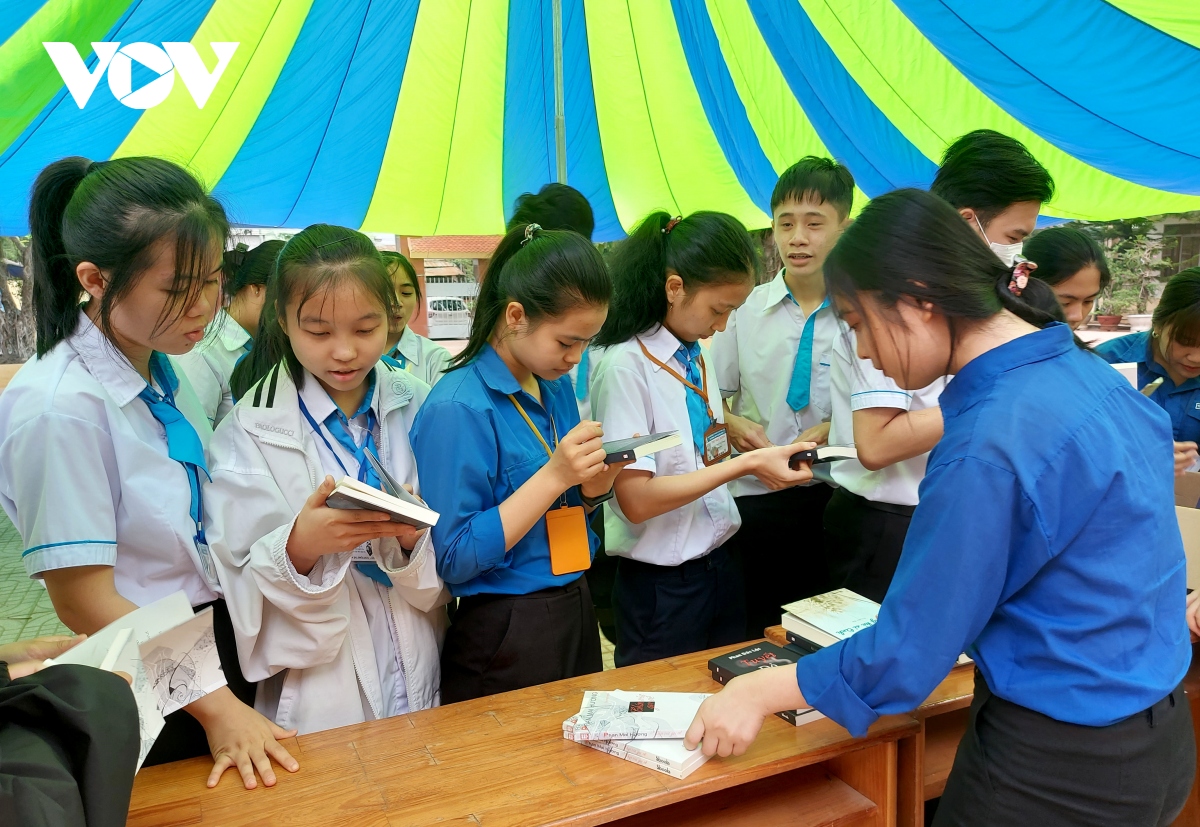 Đắk Lắk tổ chức nhiều hoạt động nhân Ngày sách và văn hóa đọc Việt Nam