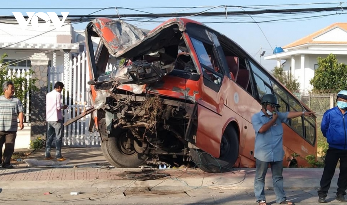 “Hâm nóng Nghị định 100 để giảm số người chết do tai nạn giao thông”
