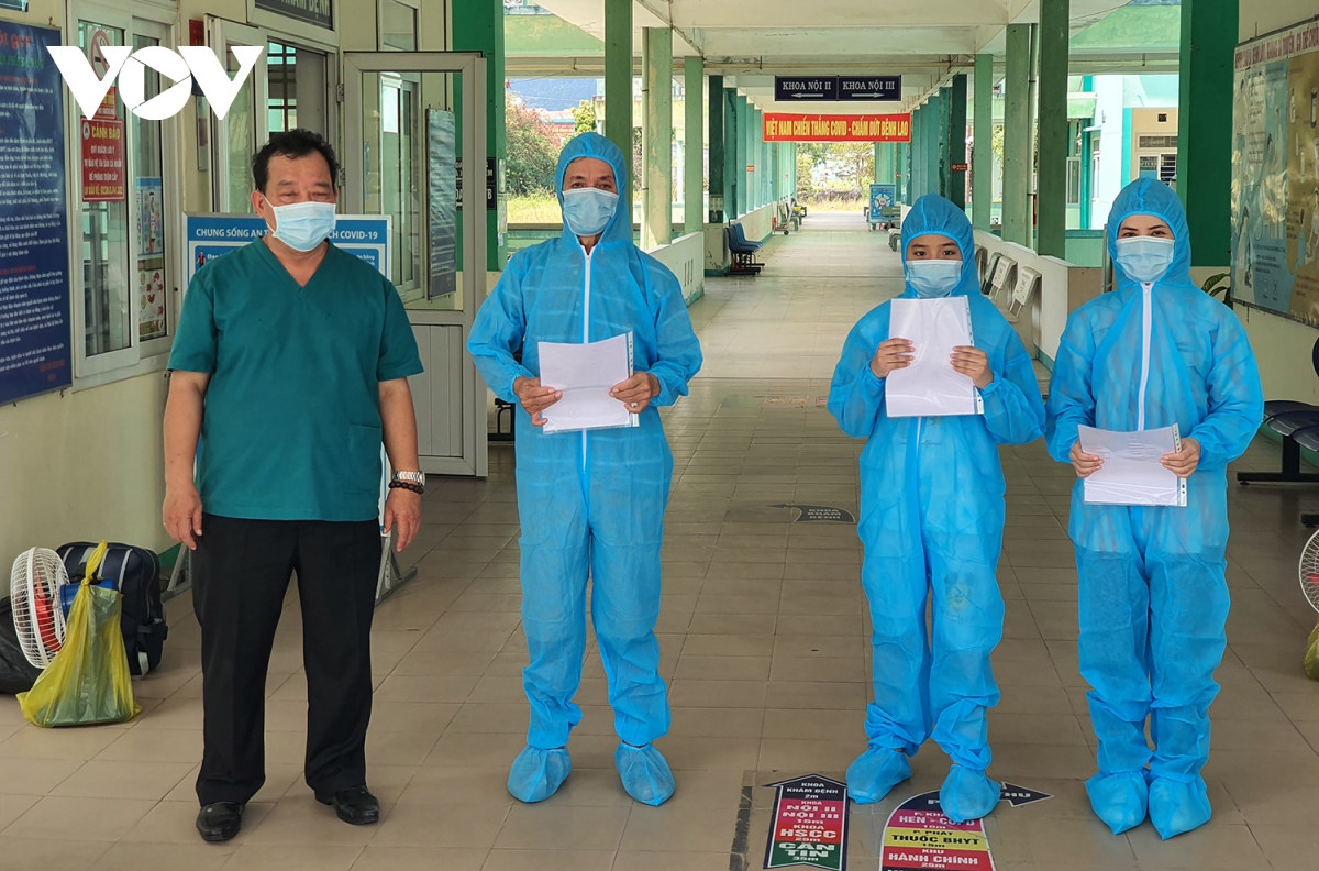 Thêm 3 bệnh nhân hết Covid-19 ở Đà Nẵng ra viện