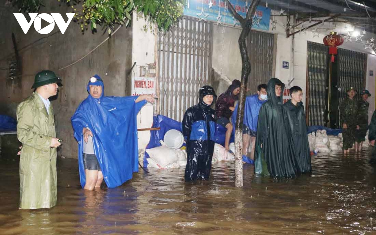 Mưa lớn gần 200mm gây ngập lụt ở Bát Xát (Lào Cai)