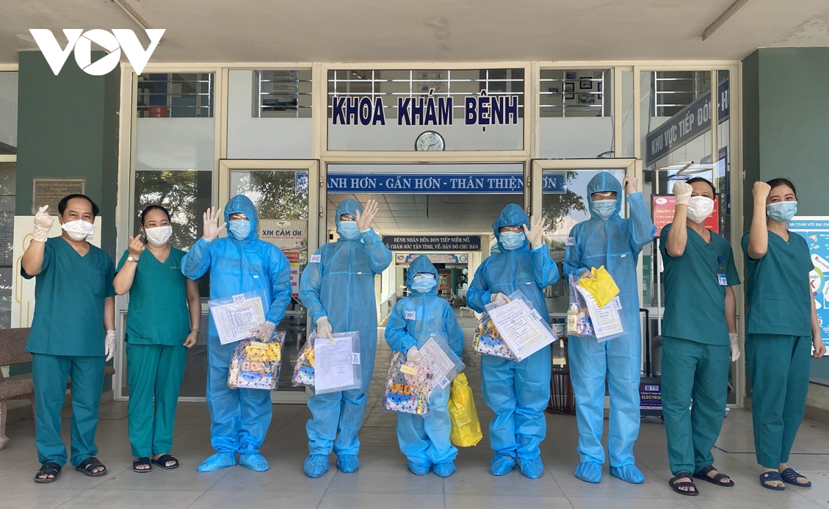 Thêm 9 bệnh nhân ở Đà Nẵng khỏi Covid-19 ra viện