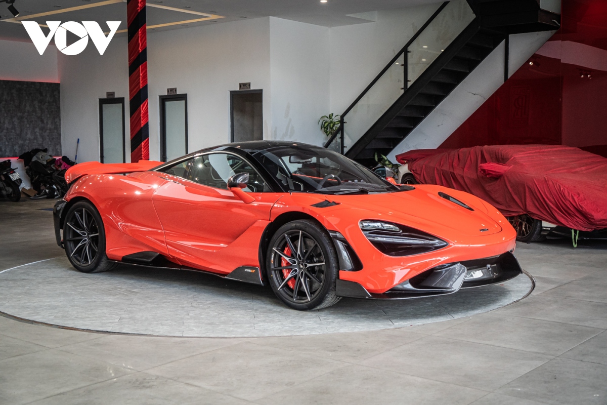 Hình ảnh chi tiết McLaren 765LT "màu độc" chỉ có 3 chiếc tại Việt Nam