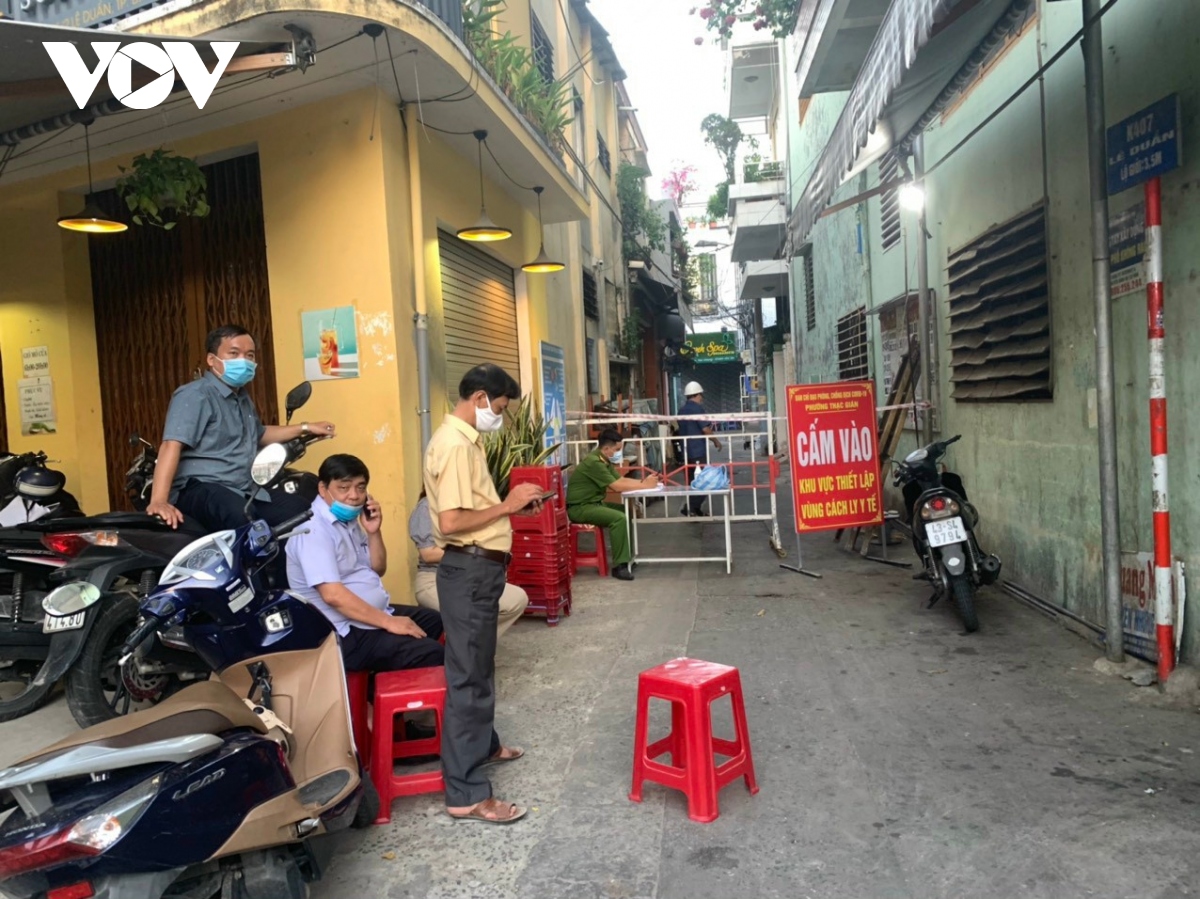 1 trường hợp cách ly tại nhà tại Đà Nẵng dương tính với SARS-CoV-2
