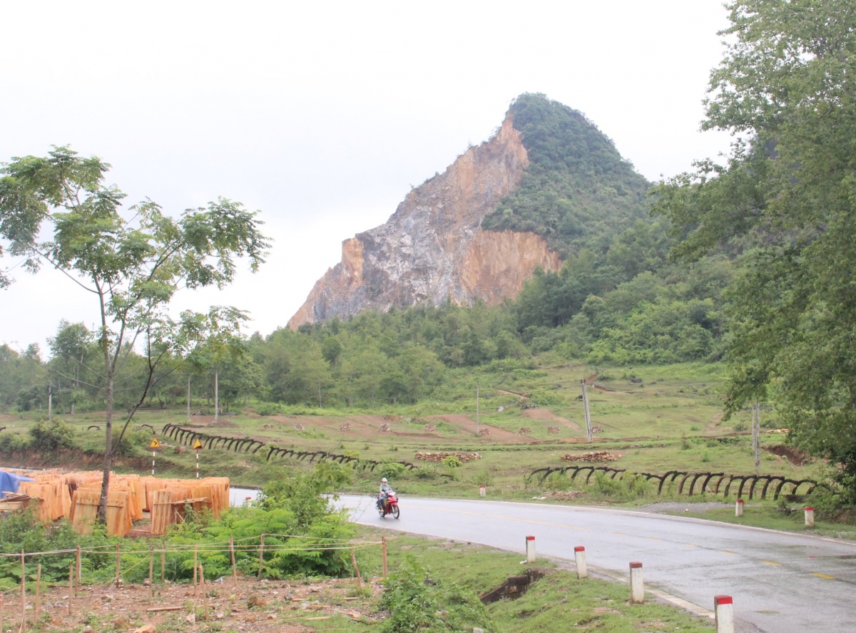 Giảm thiểu tác động khai thác khoáng sản đến công viên địa chất toàn cầu Cao Bằng