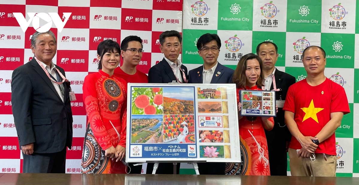Phát hành bộ tem tại Nhật Bản góp sức cho Đoàn thể thao Việt Nam