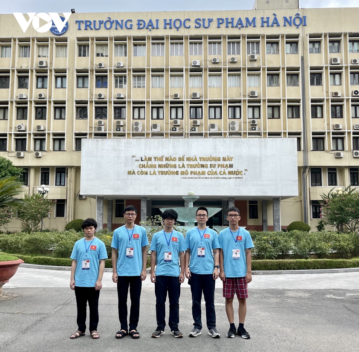 Cả 5 học sinh Việt Nam đều giành huy chương tại Olympic Vật lý 2021