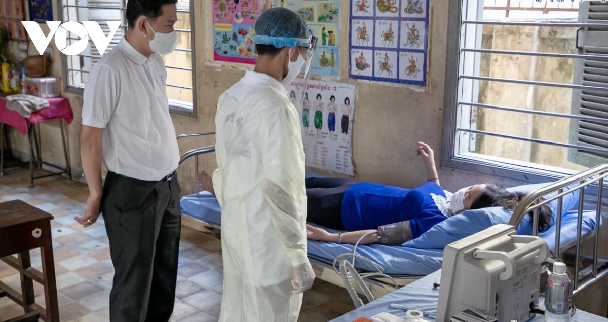 Campuchia sẽ cấp phép cho bệnh viện tư chăm sóc bệnh nhân Covid-19 nhẹ tại nhà