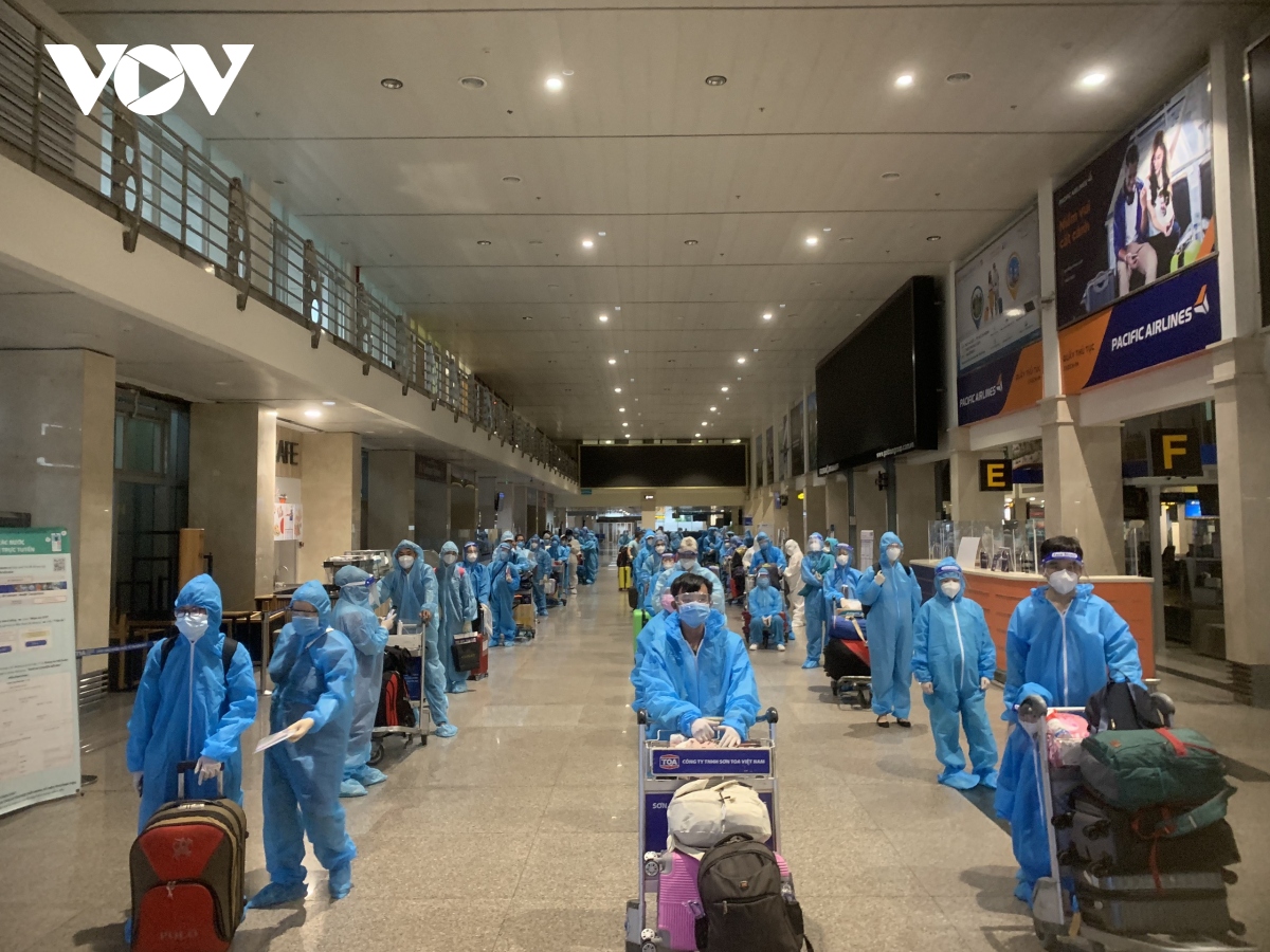 Lâm Đồng đón hàng trăm thai phụ về từ vùng dịch