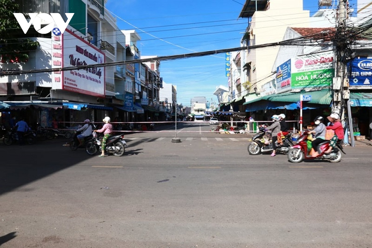 Chuyển biến trong chống dịch, Bình Thuận thay đổi biện pháp giãn cách ở thị xã La Gi