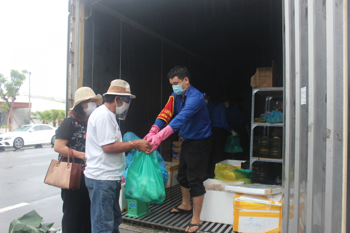 Đà Nẵng duy trì 22 điểm bán hàng cung ứng lương thực cho người dân