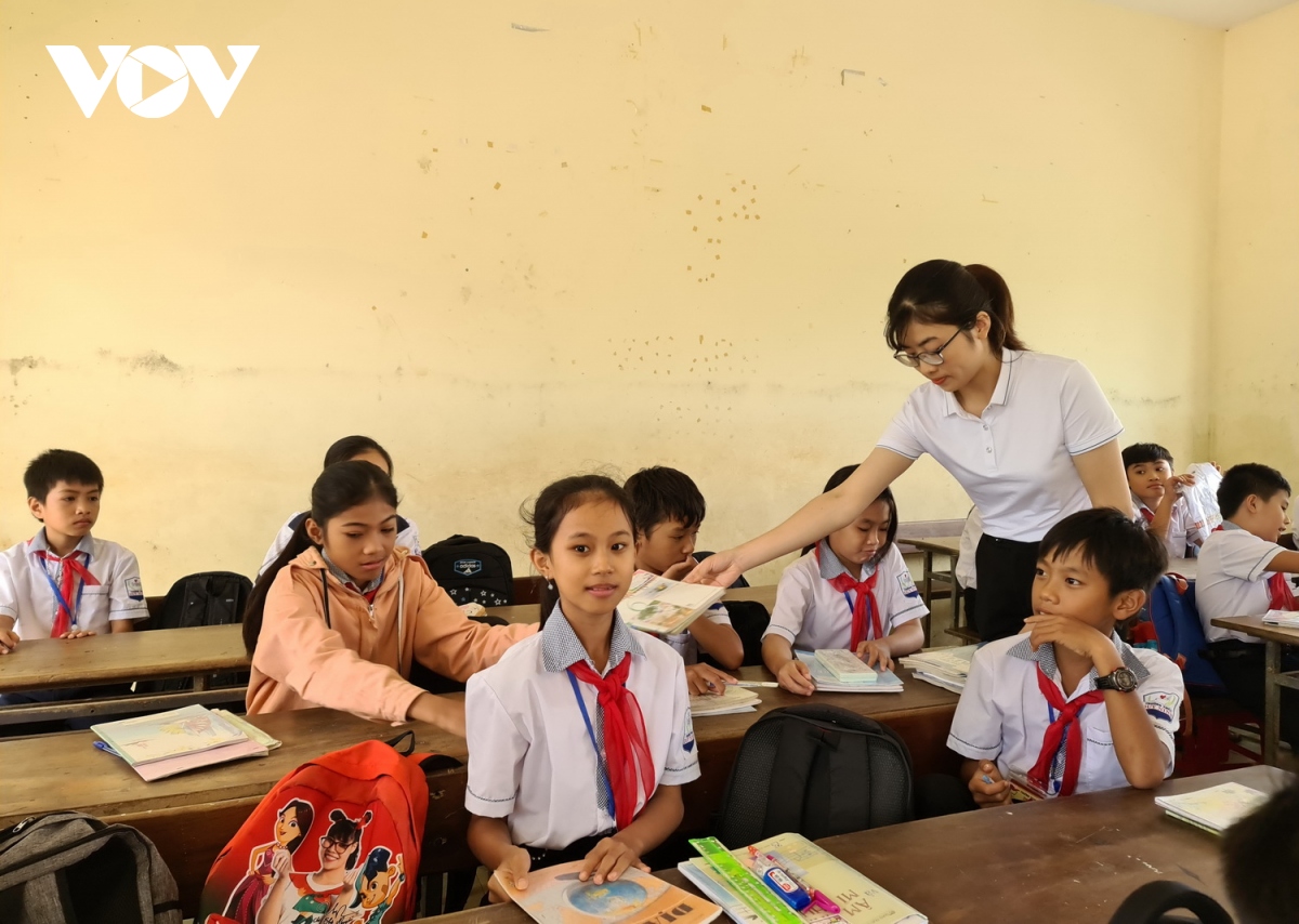 Quảng Bình hỗ trợ học phí học kỳ 1 cho toàn bộ học sinh