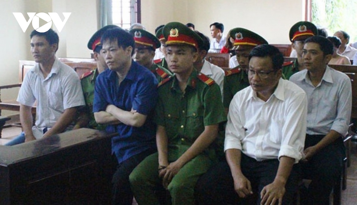 Vụ án Nguyễn Huỳnh Đạt Nhân tại Agribank Cần Thơ: Dân sự hay hình sự?