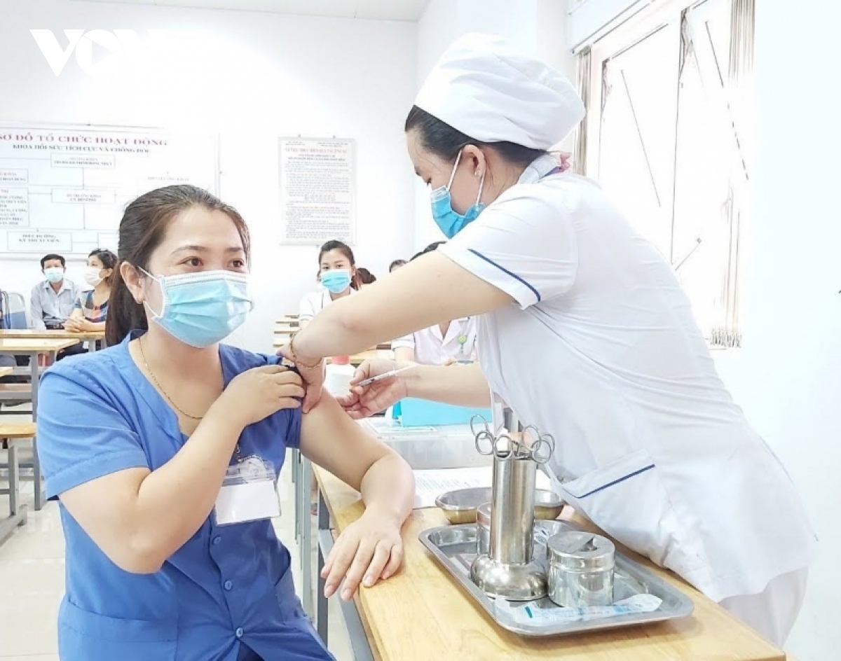 Yên Bái, Đắk Lắk tiếp tục triển khai tiêm vaccine COVID-19 cho người dân