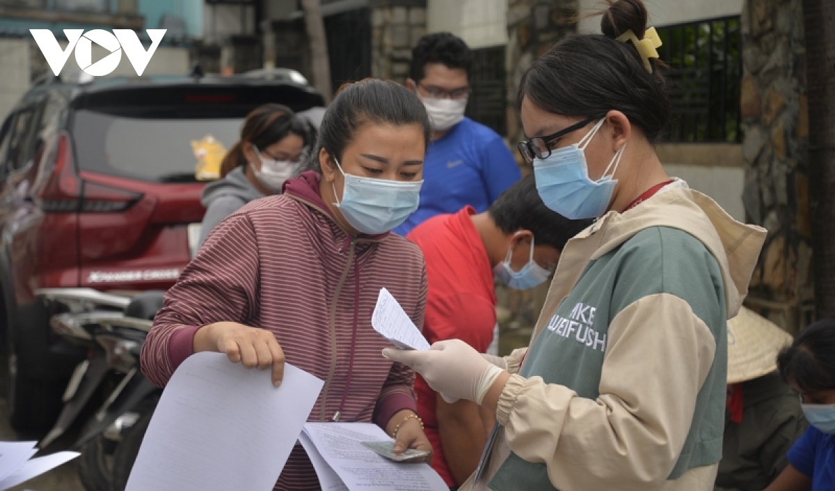 Giám đốc Sở LĐ-TB-XH TP.HCM lí giải về phát ngôn “chưa có ai thiếu ăn, khốn khổ vì dịch"