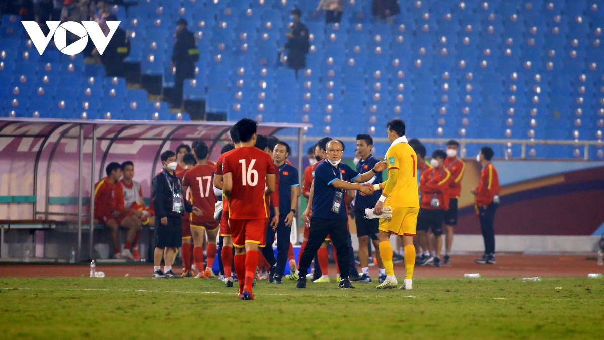 Những biểu cảm của HLV Park Hang Seo trong trận ĐT Việt Nam thua sát nút Saudi Arabia
