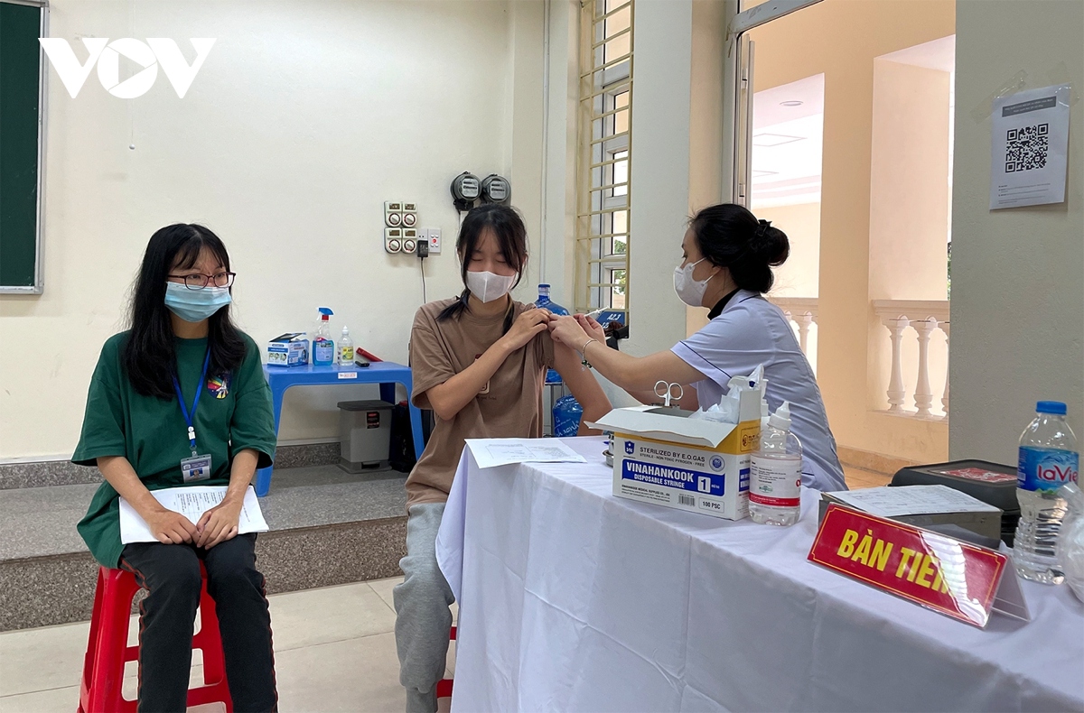 Quảng Ninh bắt đầu tiêm chủng vaccine COVID-19 cho trẻ em