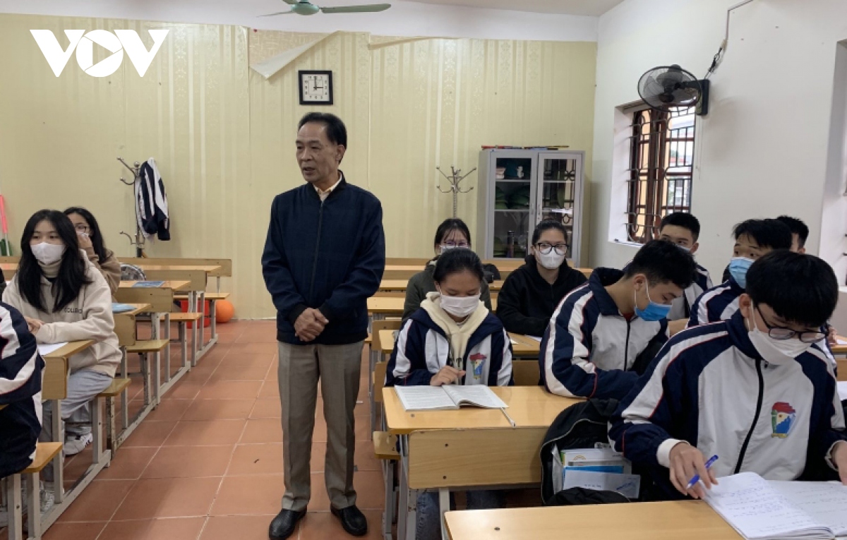 Thầy giáo Mai Quang Vinh- người truyền cho học sinh yêu môn Sử