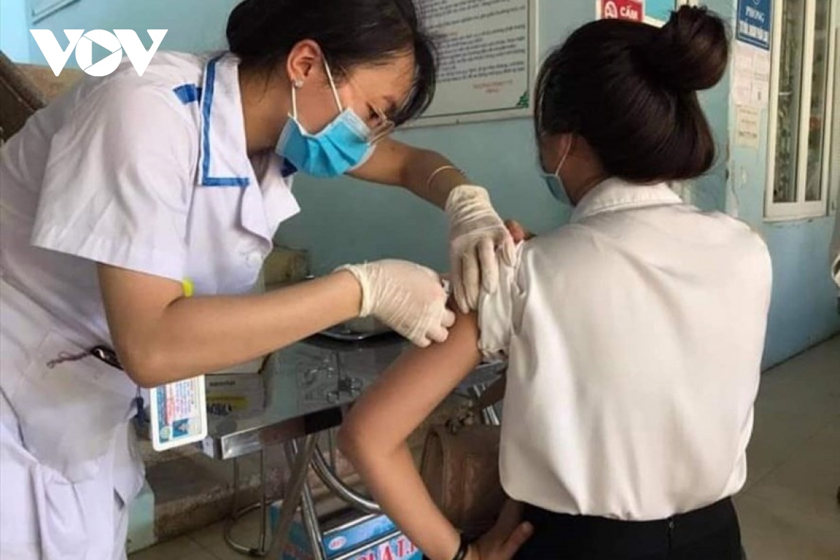  Đồng Tháp triển khai tiêm vaccine phòng COVID-19 cho người từ 12 đến dưới 18 tuổi