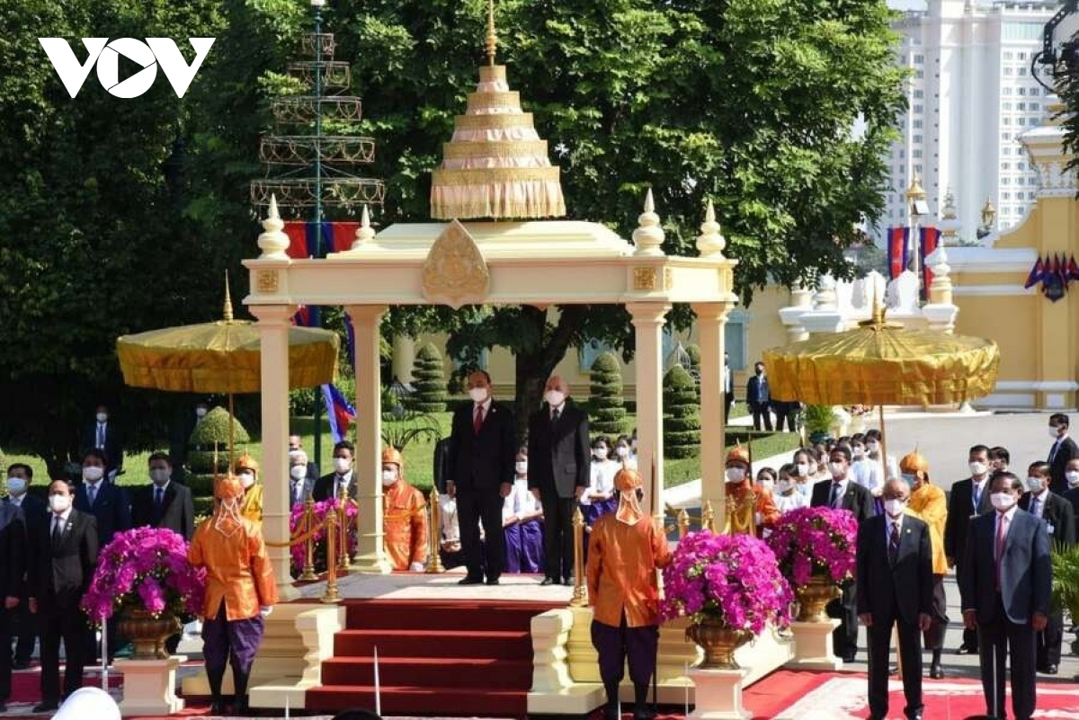 Vun đắp cho mối quan hệ Việt Nam-Campuchia ngày càng đơm hoa, kết trái