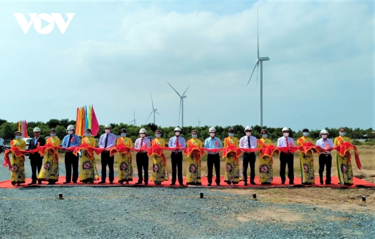 Sóc Trăng khánh thành 2 nhà máy điện gió tại thị xã Vĩnh Châu