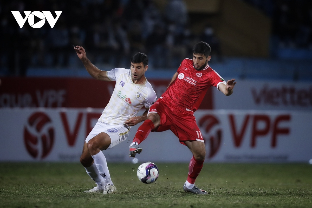 Thắng nghẹt thở trận derby thủ đô trước Viettel FC, Hà Nội FC áp sát top đầu