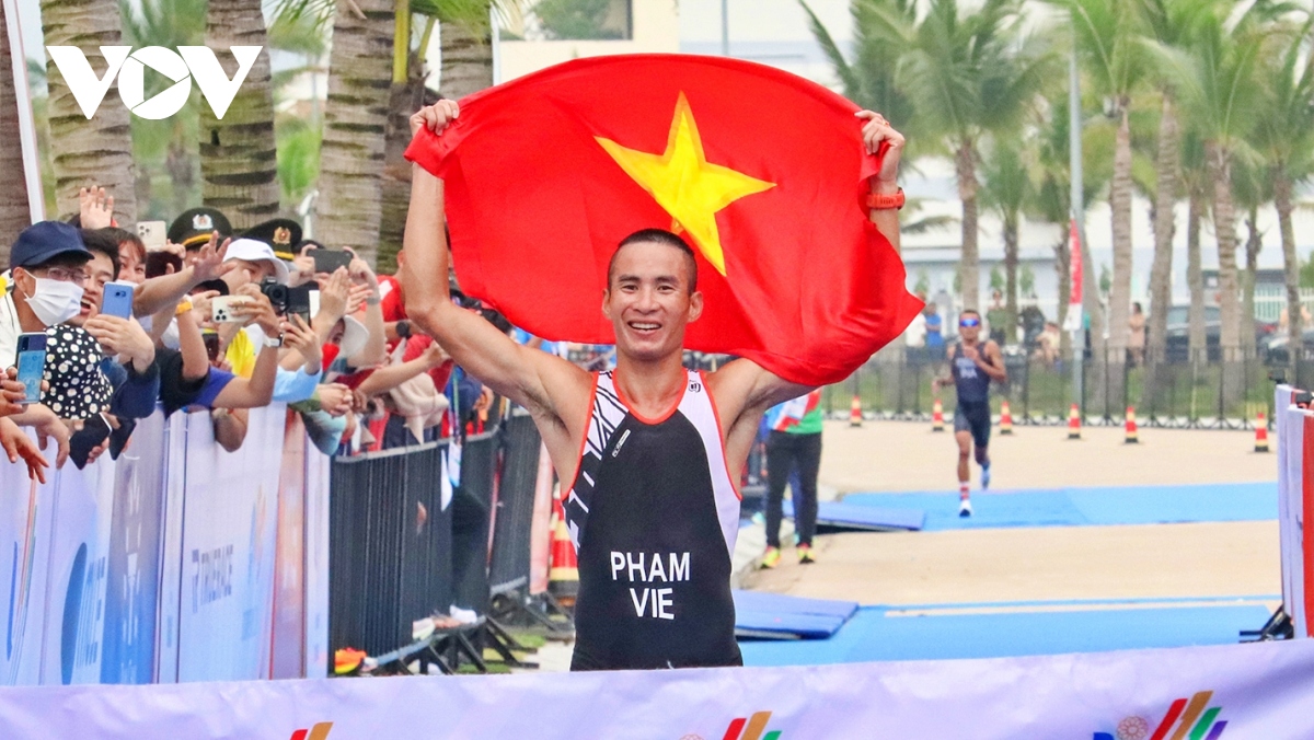 SEA Games 31: Phạm Tiến Sản giành HCV lịch sử cho Duathlon Việt Nam