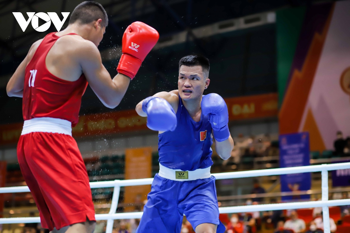 Võ sĩ boxing Việt Nam thua sát nút Thái Lan tại SEA Games 31