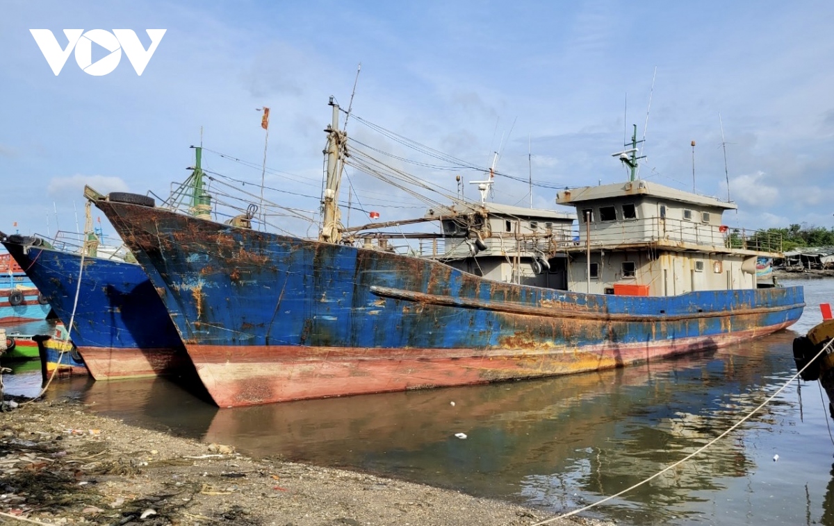 Ngư dân Bà Rịa- Vũng Tàu đổ nợ vì tàu 67