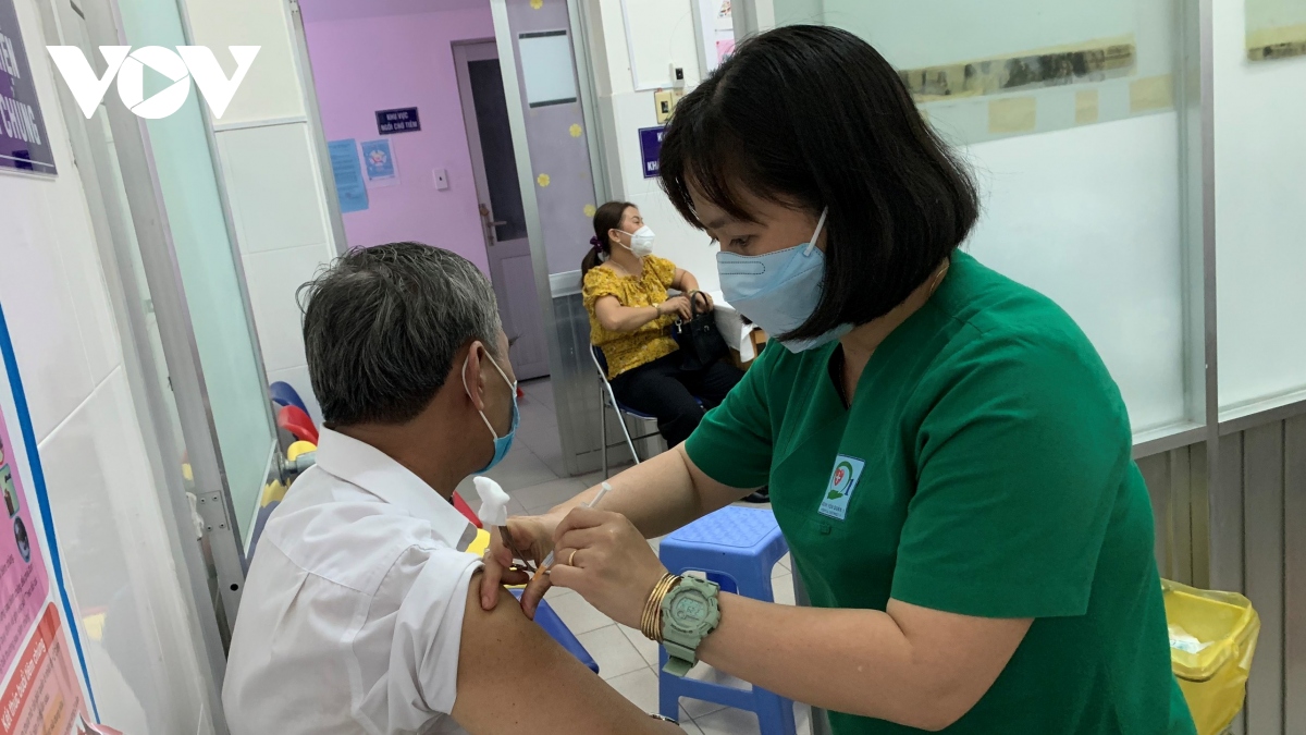 TP.HCM chuẩn bị tổ chức tiêm vaccine ngừa COVID-19 mũi 4
