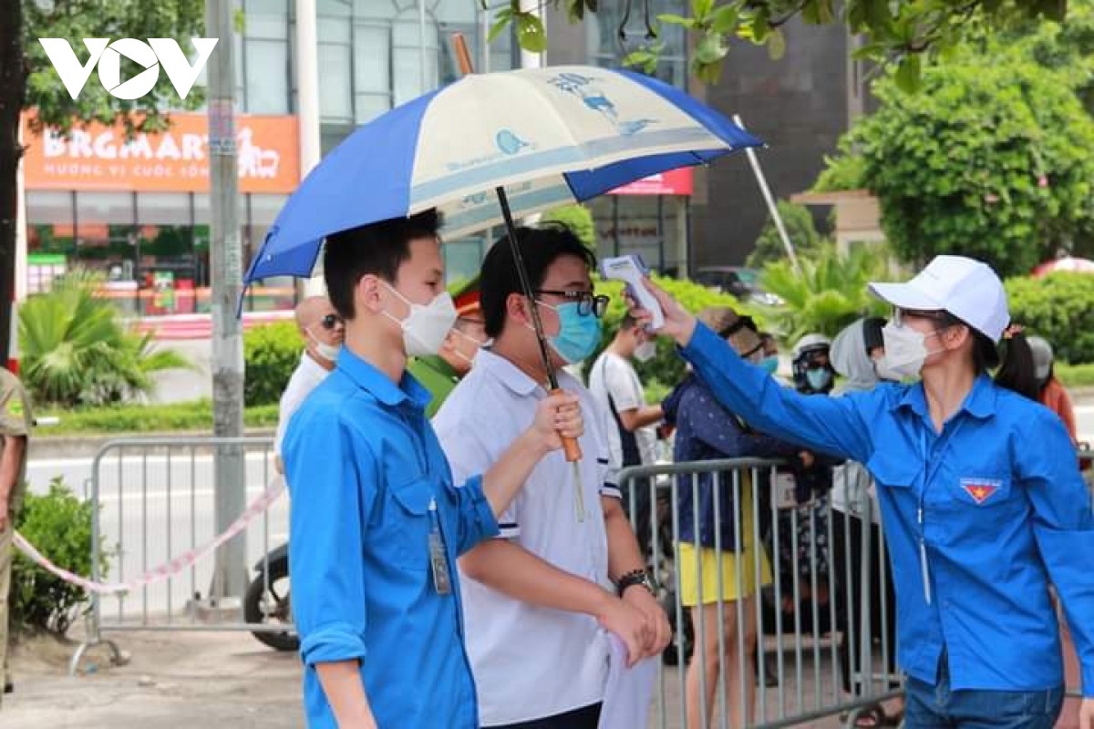 “Sức nóng” kỳ thi vào lớp 10 tại Hà Nội dự báo còn tăng cao cùng điểm chuẩn