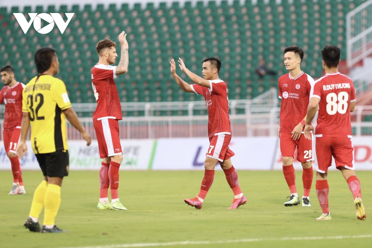 HLV Bae Ji-won hài lòng về Nhâm Mạnh Dũng và chiến thắng đầu tay của Viettel FC
