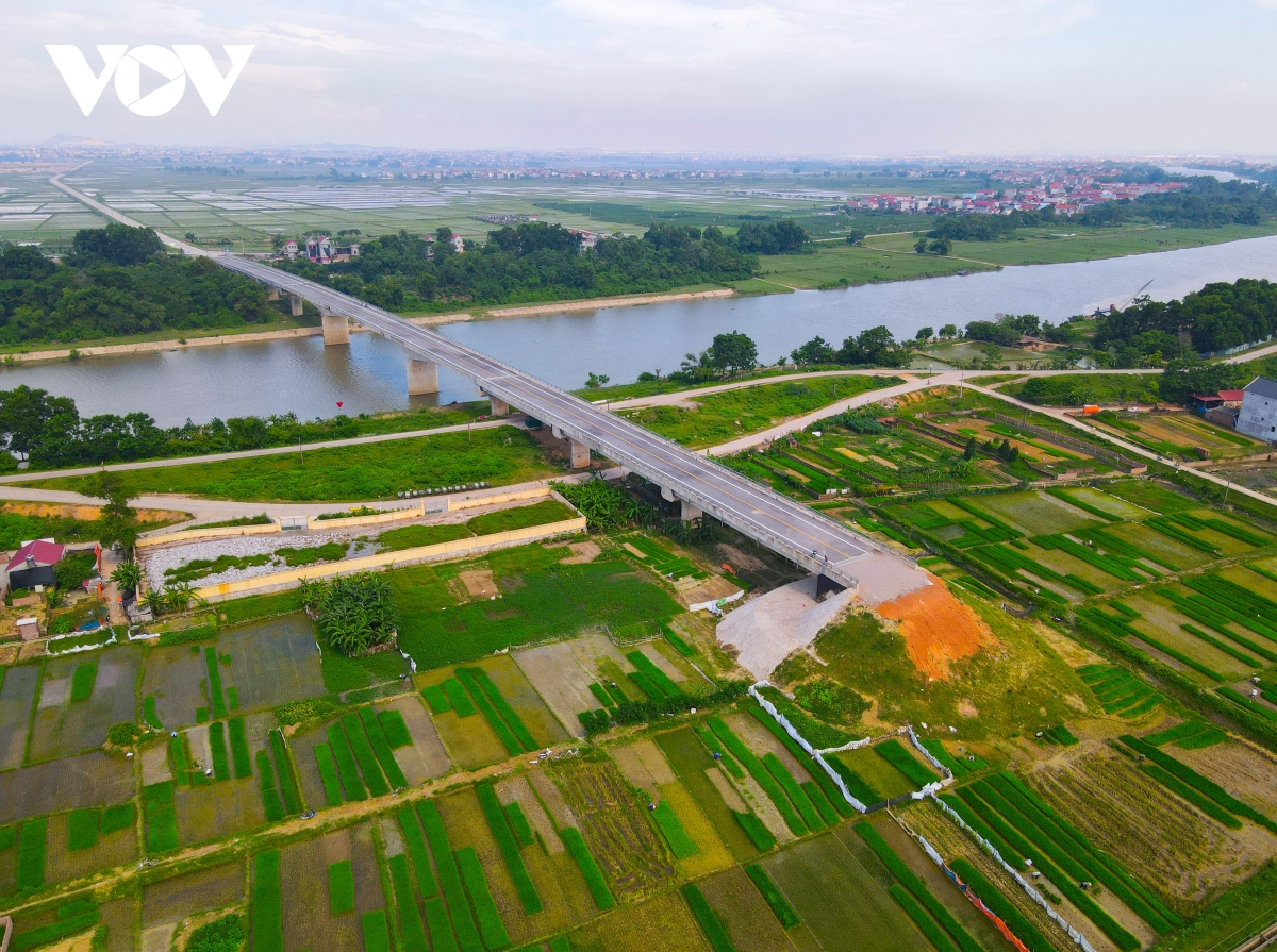 Cây cầu “cụt” trăm tỷ ở Bắc Giang sắp được hồi sinh?