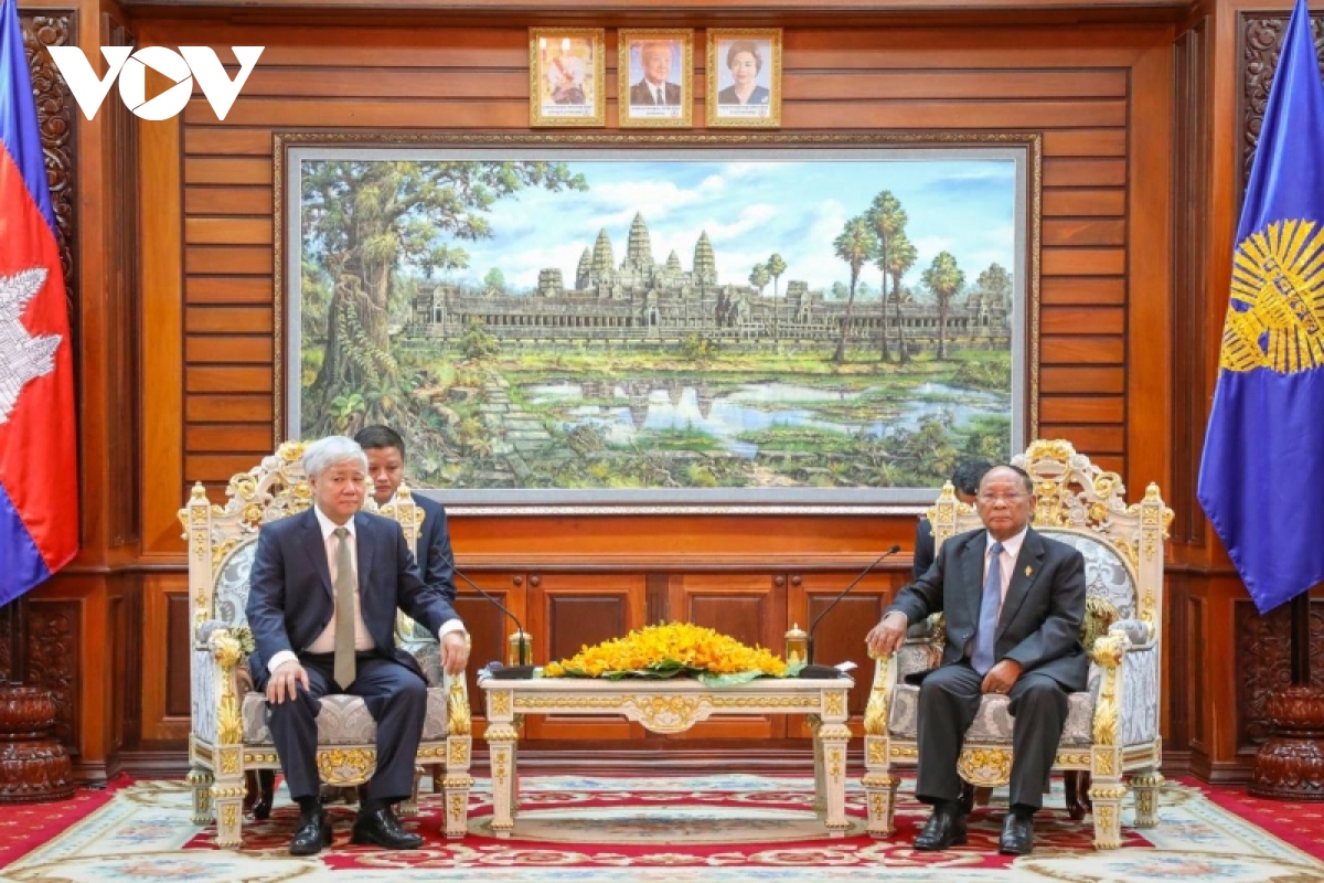 Lãnh đạo Campuchia tiếp Chủ tịch Mặt trận Tổ quốc Việt Nam