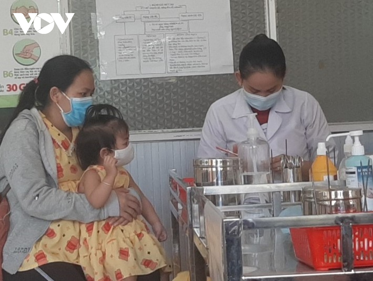 Nữ công nhân 36 tuổi mắc sốt xuất huyết tử vong vì chậm đi điều trị