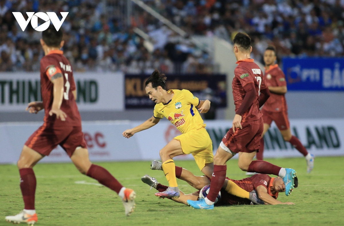 Lịch thi đấu V-League 2022 hôm nay (20/7): Hà Nội FC và HAGL "dễ thở"