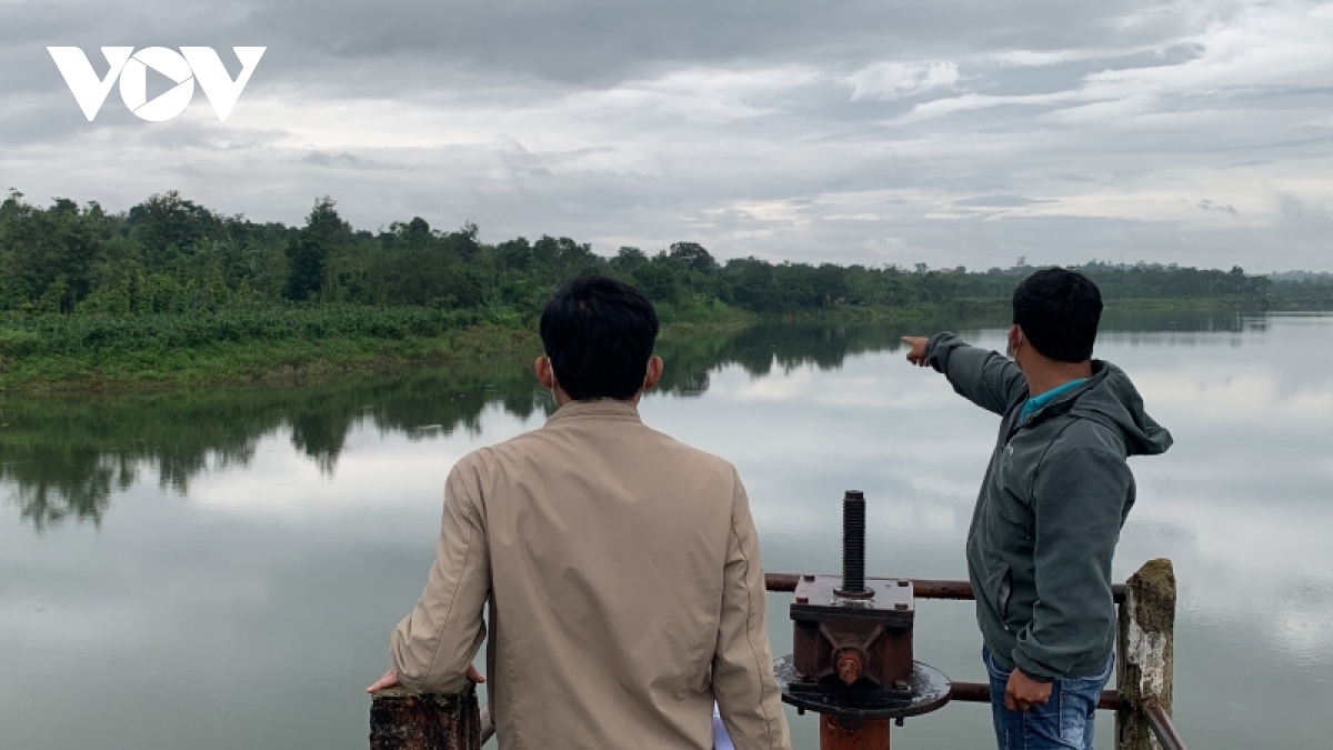 Lấn chiếm hồ đập tràn lan tại Đắk Lắk: Ai tiếp tay cho hàng loạt vi phạm?