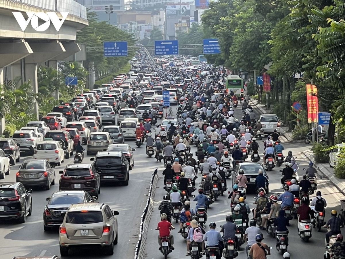 3 tuần thí điểm phân làn đường Nguyễn Trãi, ý thức người dân dần được cải thiện