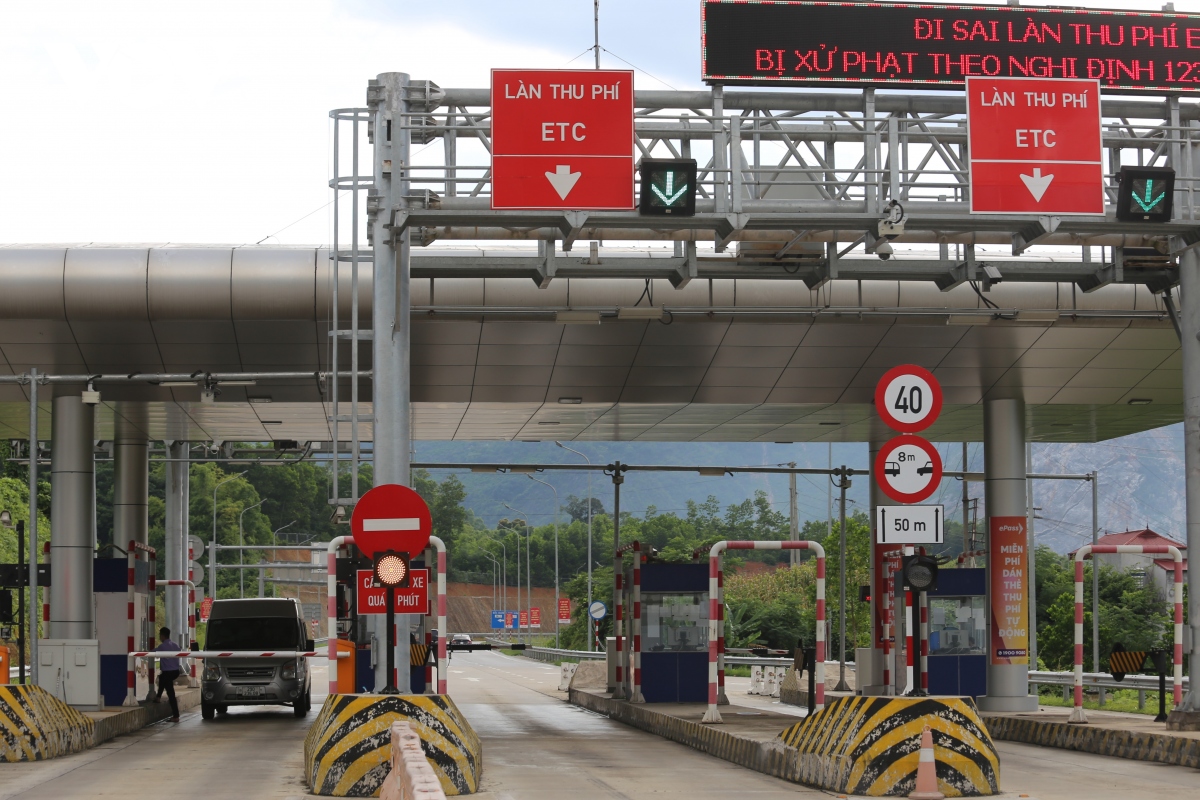 Sau 1 tháng thu phí không dừng trên cao tốc Bắc Giang- Lạng Sơn