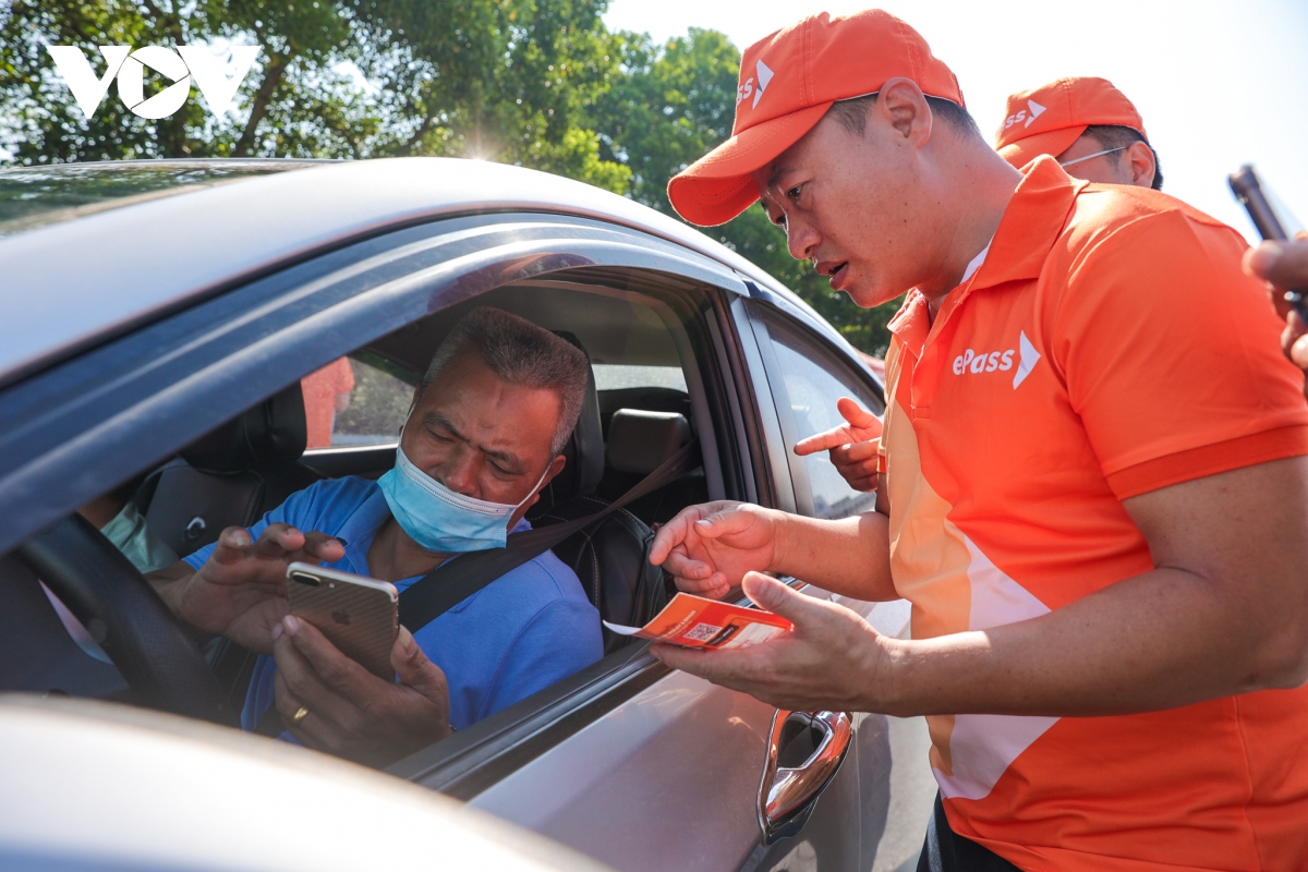 "Tôi chỉ đi 10km cao tốc sao bắt phải có đủ tiền cho gần 300km?"