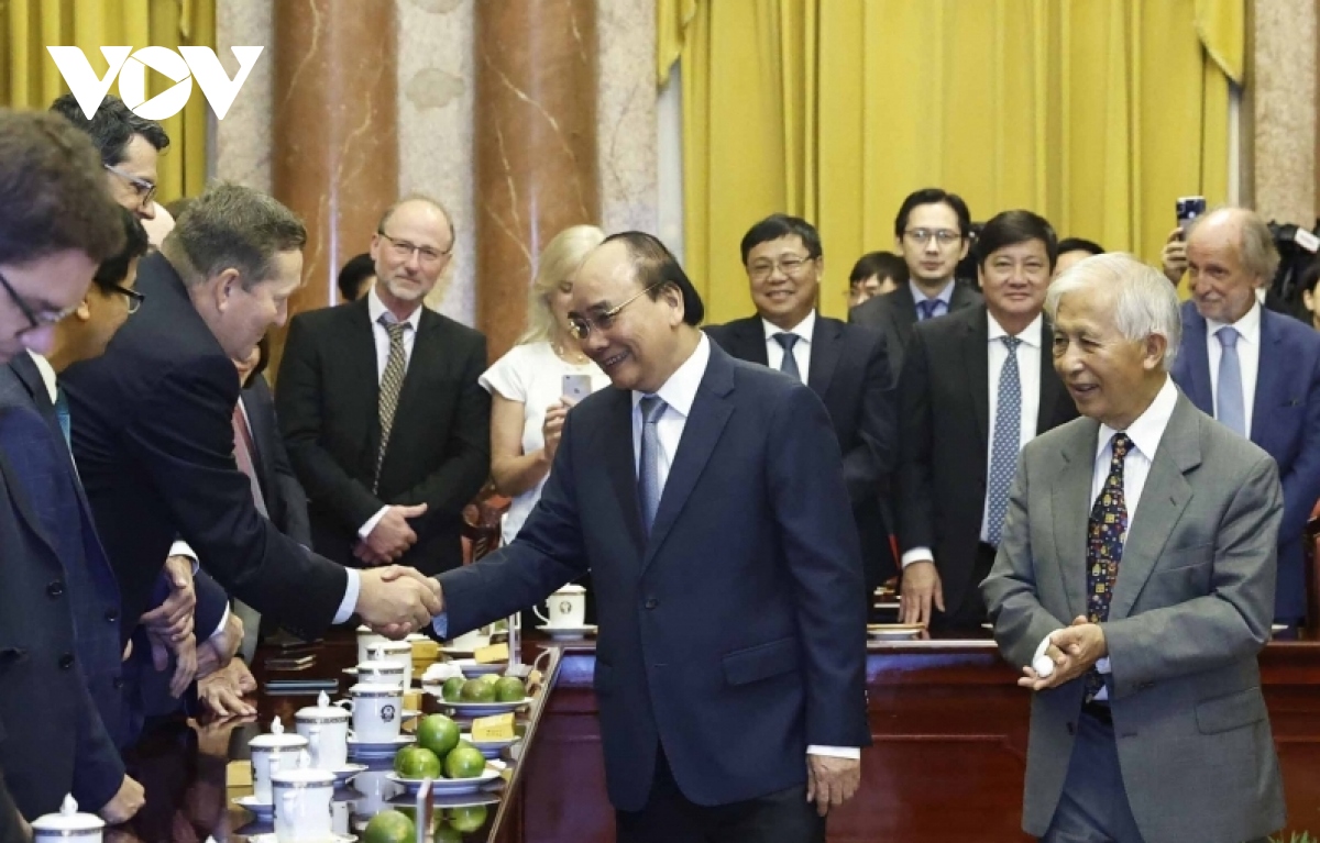 Chủ tịch nước tiếp các nhà khoa học quốc tế dự Chương trình “Gặp gỡ Việt Nam”