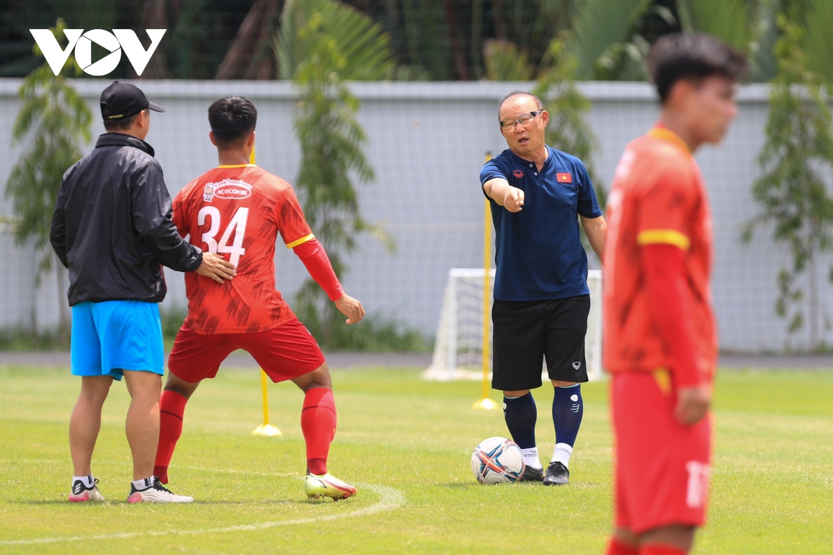 HLV Park Hang Seo trở lại, ĐT Việt Nam gấp rút chuẩn bị cho trận gặp Ấn Độ