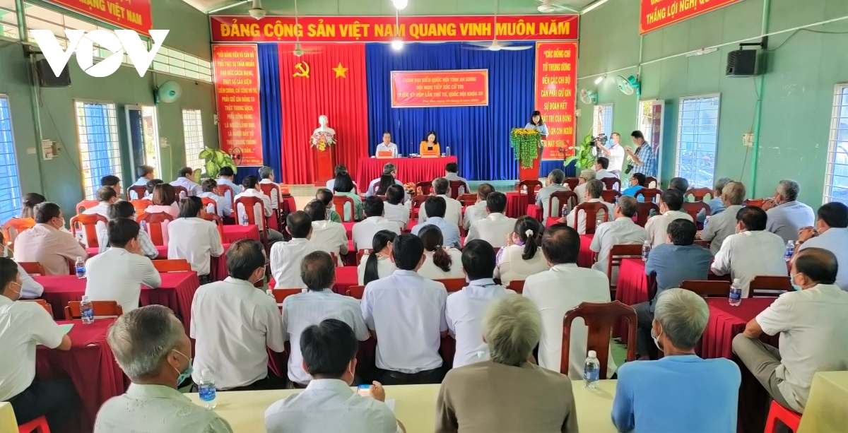 Phó Chủ tịch nước Võ Thị Ánh Xuân tiếp xúc cử tri tỉnh An Giang