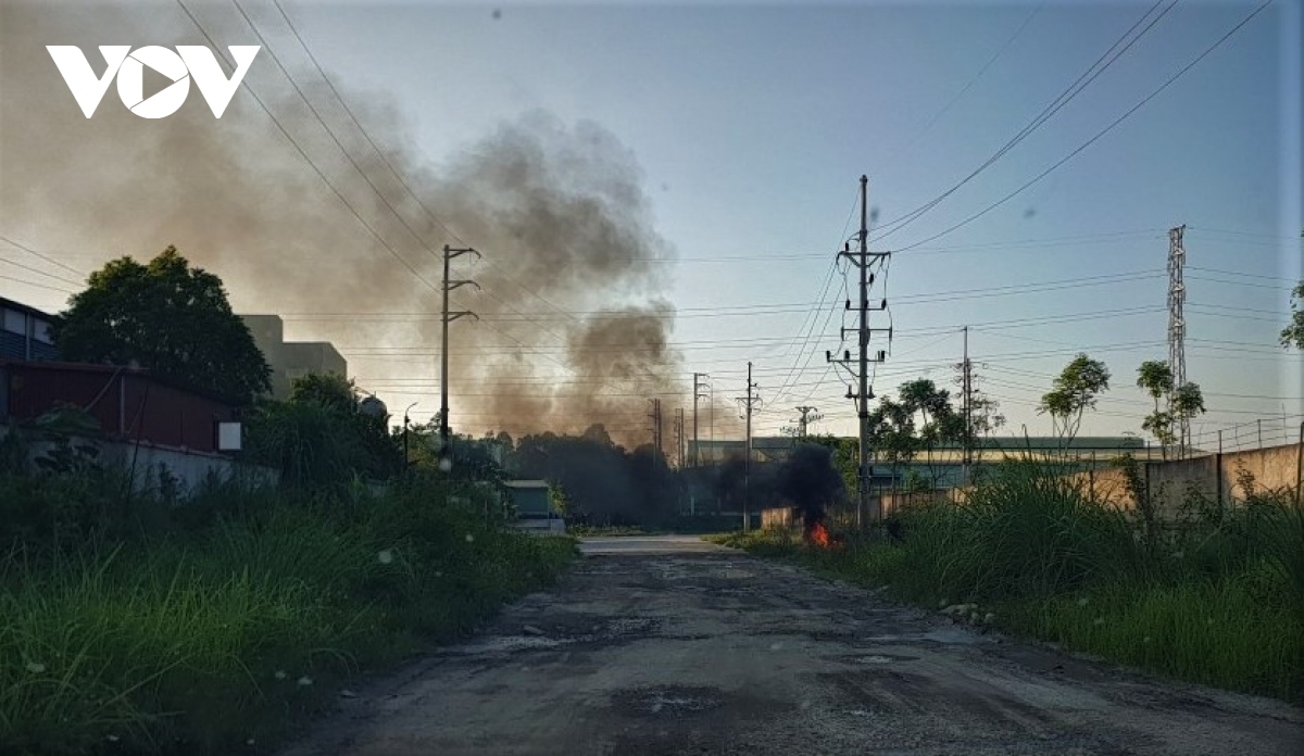 Xuất hiện “lò đốt vô chủ” ở khu công nghiệp phía Nam Yên Bái