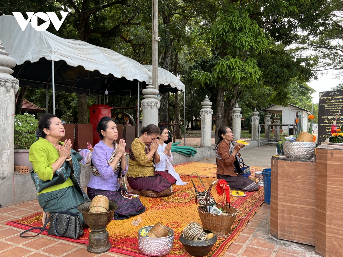 Lễ hội Okphansa - nét đẹp văn hoá của đất nước Triệu Voi