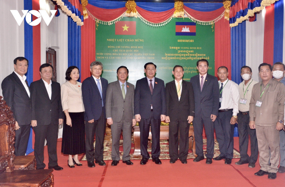 Chủ tịch Quốc hội thăm Kampong Thom - nơi có doanh nghiệp Việt Nam đầu tư
