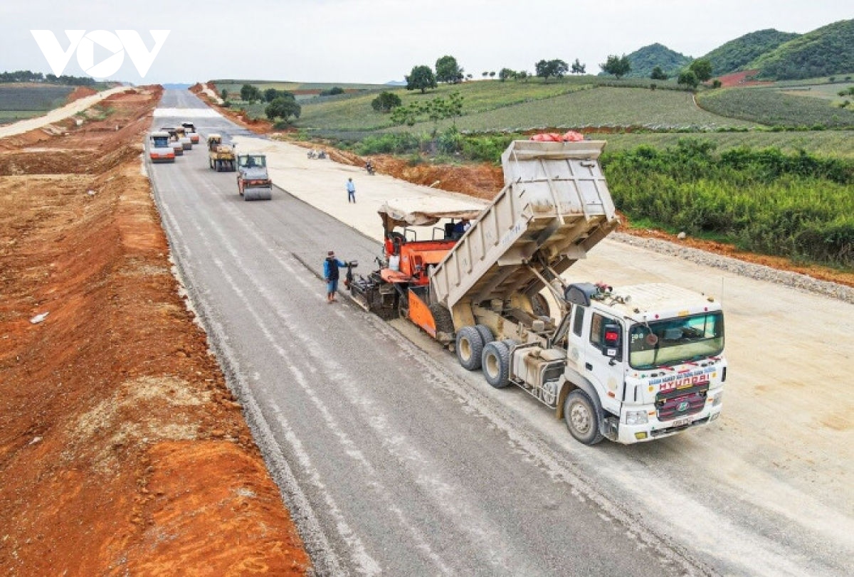 Bộ GTVT sẽ công khai tất cả các tiêu chí lựa chọn nhà thầu cao tốc Bắc-Nam