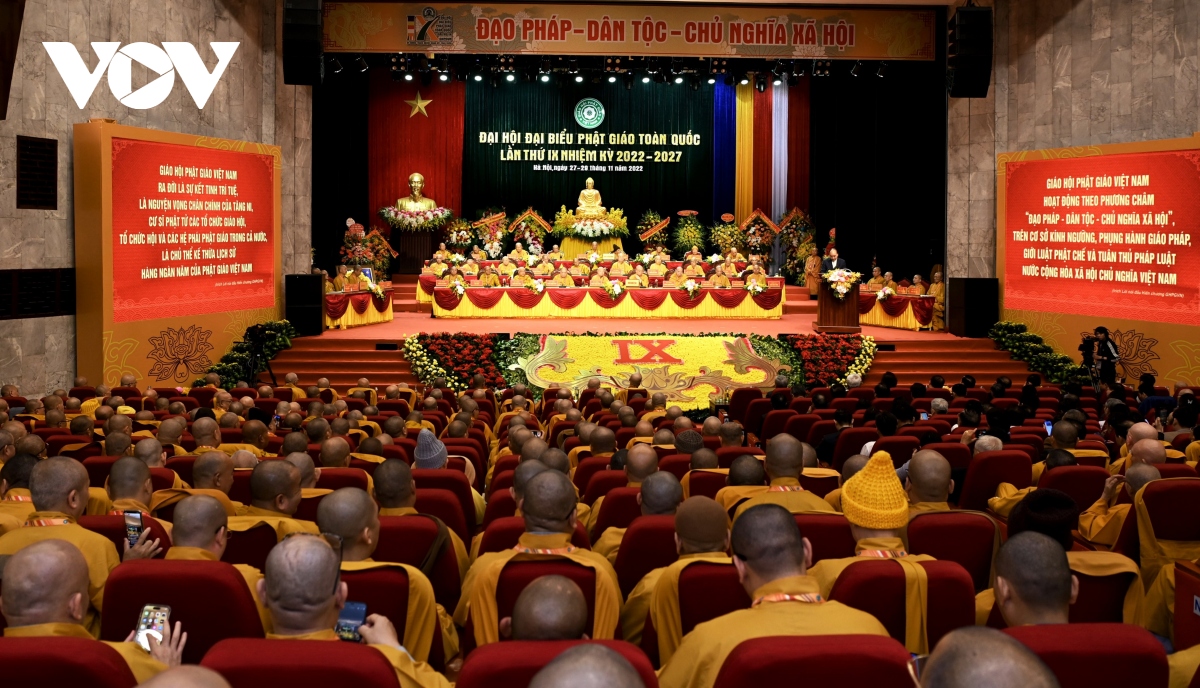 Đại hội Phật giáo thông qua Hiến chương sửa đổi với nhiều nội dung mới