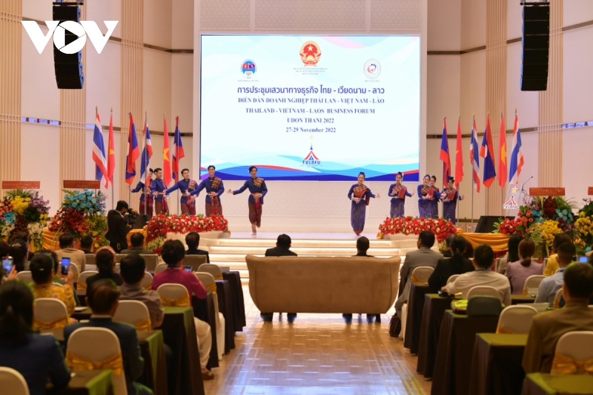 Doanh nghiệp Thái-Việt-Lào thúc đẩy kết nối đầu tư, thương mại, du lịch