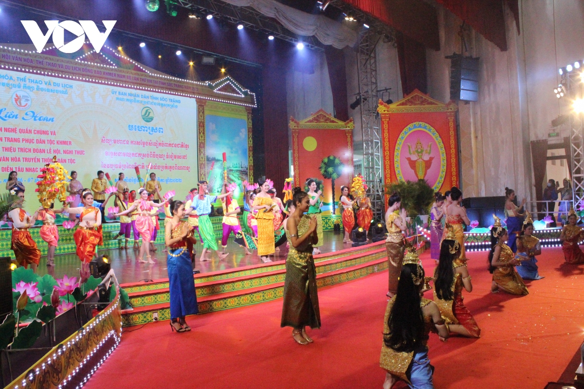 Sẵn sàng khai mạc Ngày hội VH,TT-DL đồng bào Khmer Nam bộ lần thứ VIII