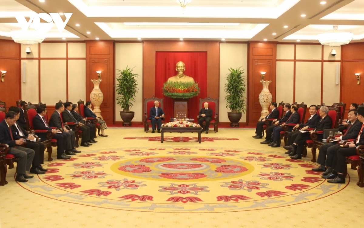 Tổng Bí thư Nguyễn Phú Trọng tiếp Trưởng ban Tuyên huấn Đảng NDCM Lào